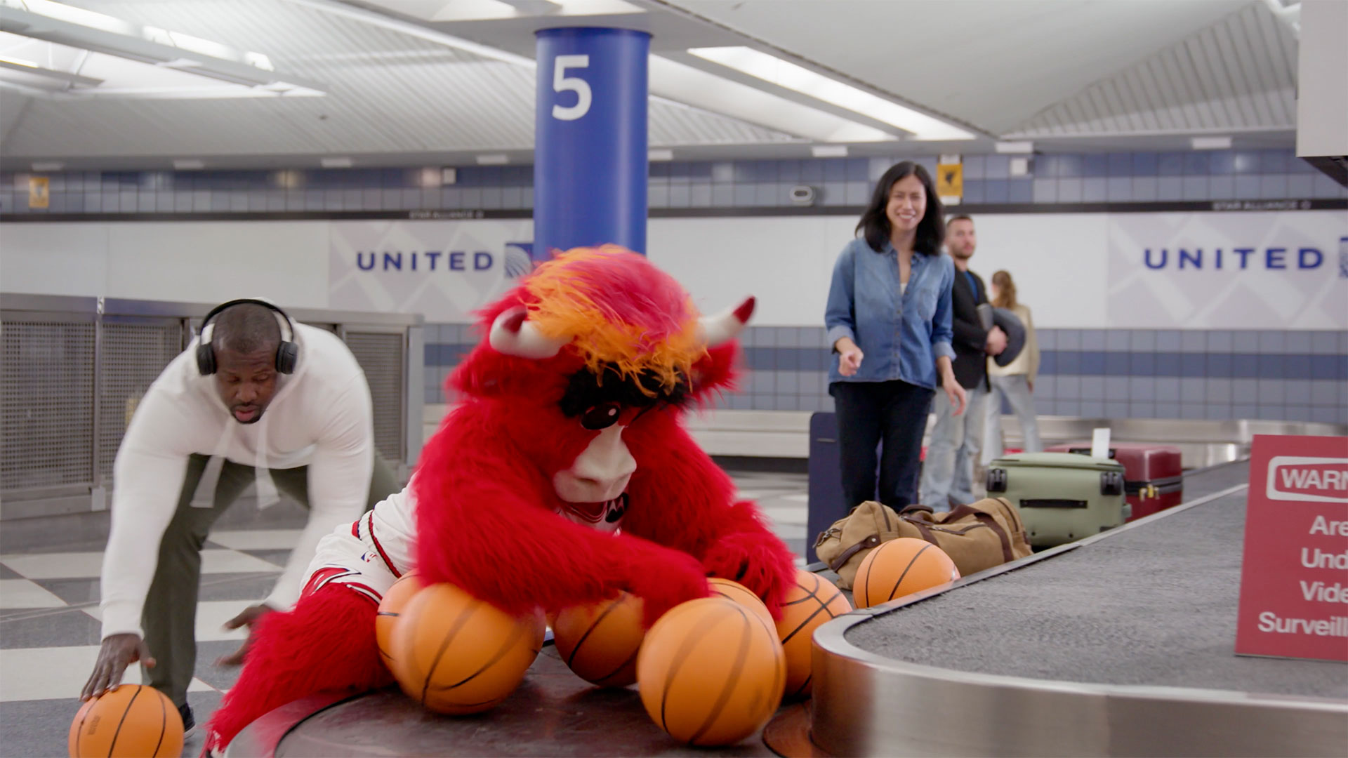 United Airlines, Chicago Mascots